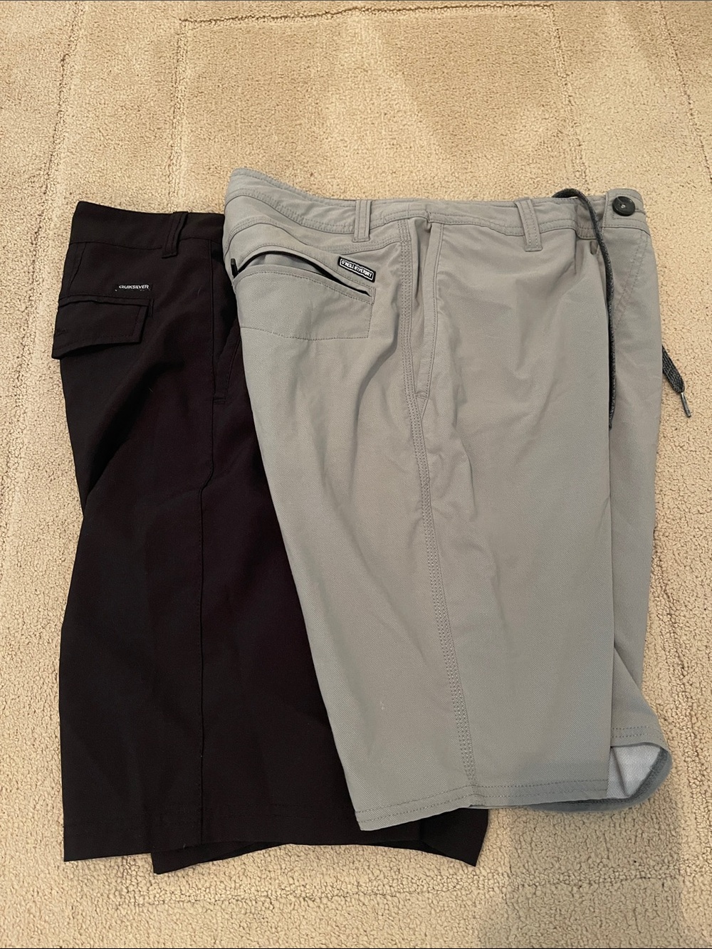 O'Neill Light Gray & Quicksilver Black Men's Outdoor Shorts Duo size 28